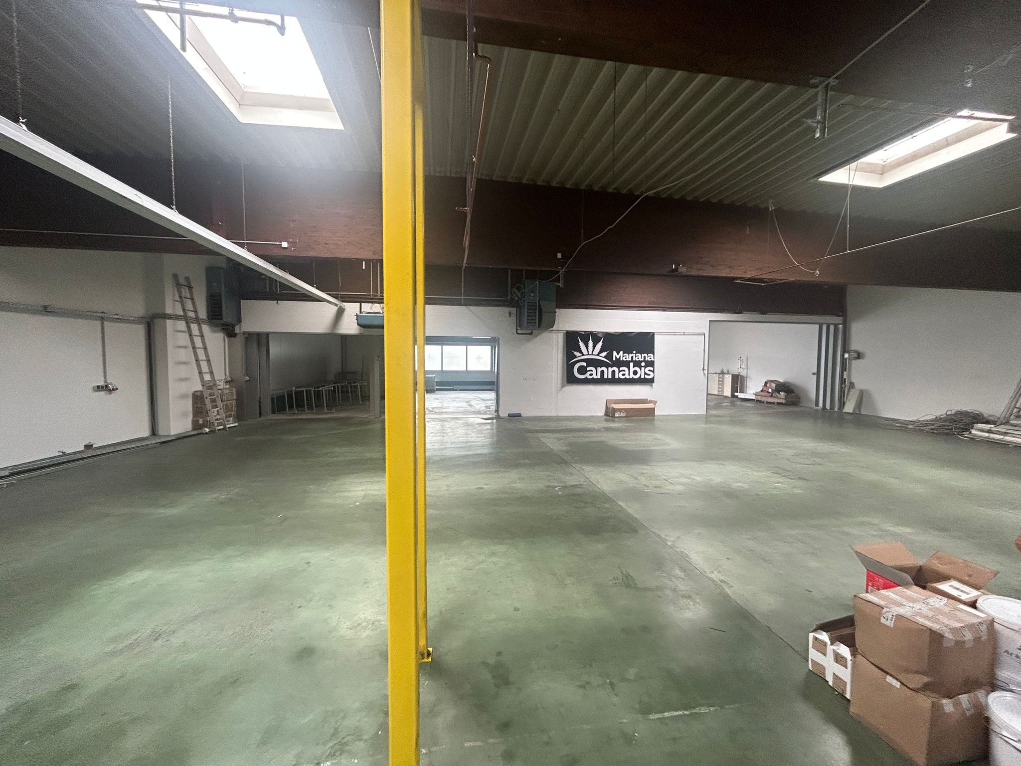 Umbau eines Bürogebäudes mit Akustikdecken & Trockenbau